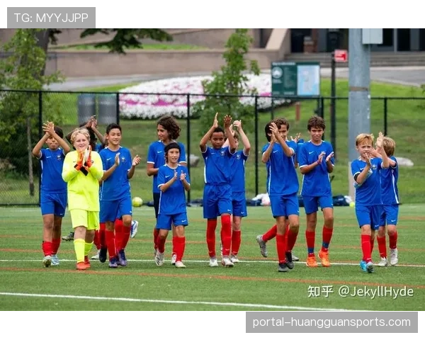 法国足协启动“校园裁判培养计划”,覆盖全国200所学校